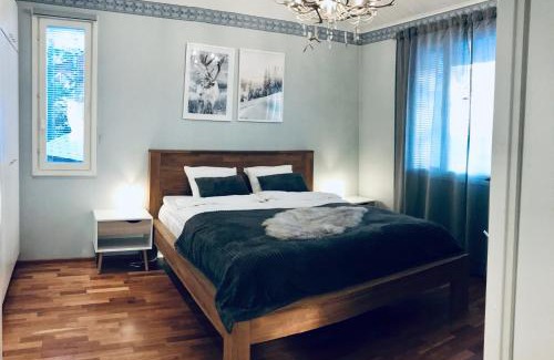 Rovaniemi Villa | 4 bedrooms! Hillside Villa close to Santa Claus Village