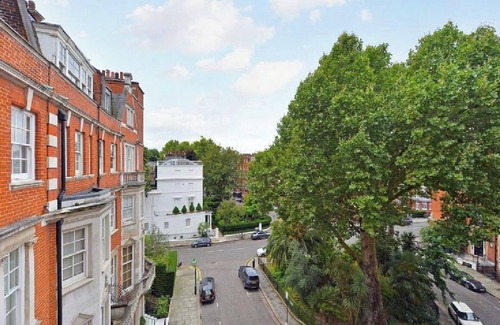 Brompton & Hans Town Apartment | 4 bedrooms penthouse in Knightsbridge