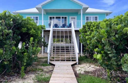 Great Guana Cay House | 4 Beds,4 Baths! Ocean views EVERY room! Beautiful New Home on Breathtaking Beach