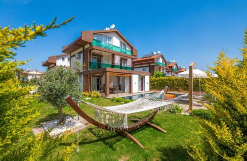 Hisaronu Villa | 4 Beds, Luxury Holiday Villa in Hisarönü Ölüdeniz Villa Mia