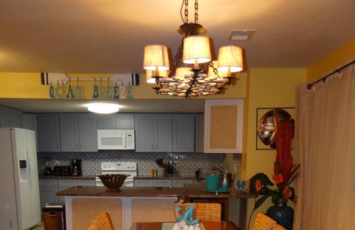 Jacksonville Beach House | 4 blocks from Jacksonville Beach