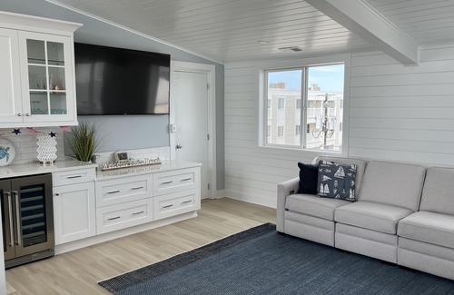 Sea Isle City Condo | 4 Br, 2 Ba Penthouse Condo with Ocean View- Beach Block- Heart of Sea Isle City