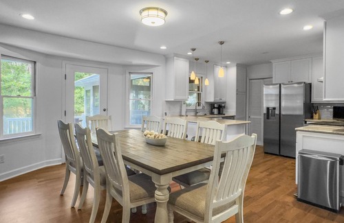 Isle of Palms House | 4 BR 3 BA Beach Rental With Pool | Pet Friendly