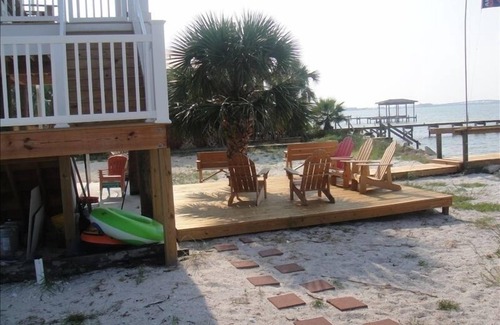 Villa Primera House | 4 BR/3BA Waterfront Beach House w/Private Dock and Beach
