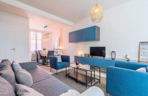 Roubaix Apartment | 4 BR & 4 bathroom house close to Parc Barbieux