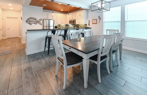 Surfside Beach House | 4 BR Beach House with Private Pool! Sunny in Surfside