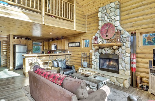 Boyne City Cabin | 4 BR Mountain Cabin | Private Hot Tub | Ski-In/Ski-Out | Sleeps 14 Guests