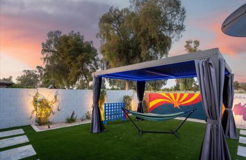 North Mountain House | 4 Br-Sleeps 10-Heated Private Pool-Fire Pit-Games