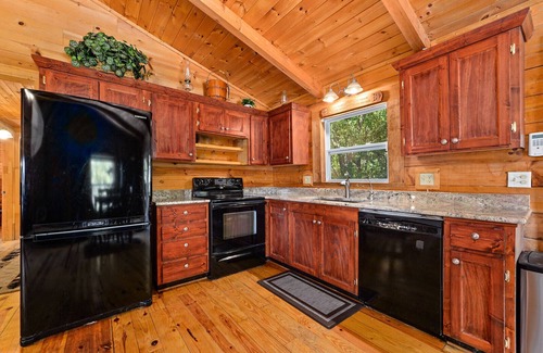 Johnson County House | 4 Brd 3 Bath on 6 acres near KC, Lee's Summit, Blue Springs, Kingsville.