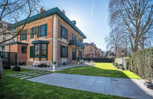 Vichy Villa | 4 Chambres au Chalet Clermont-tonnerre + Piscine