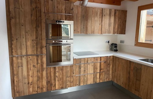 Notre-Dame-de-Bellecombe Ski Chalet | 4*contemporary chalet with breathtaking views, 350 m ski lift, in the heart of the diamond area