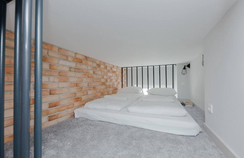 Praga Apartment | 4 ECO Apart Chateau Jagiellonska 22 Warszawa Old Town