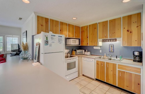 Hilton Head Island House | 4 Hickory Lane 3 BR Pool Forest Beach