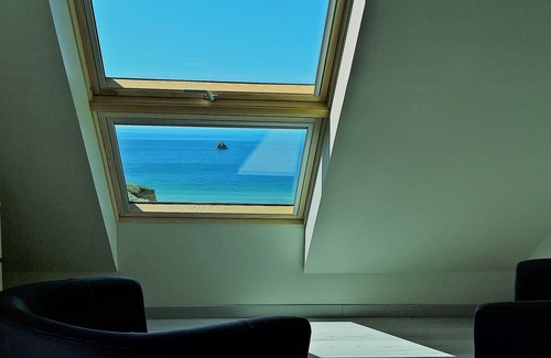 Plouarzel House | 4*house ON THE SEAFRONT WITH AN IMPREGNABLE VIEW of IROISE SEA INTERIOR SPA GR34