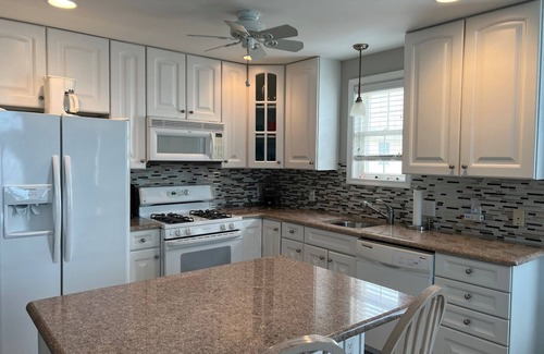 Sea Isle City House | 4 Houses from the Beach Ocean Views Great Location!