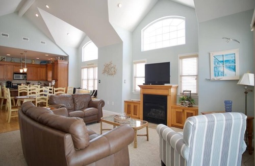 Townsend's Inlet House | 4 Houses from the Beach!