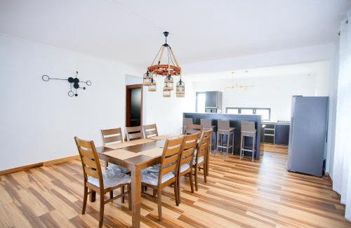 Grand-Baie Villa | 4 King Size Bed Villa with Pool & BBQ Grand Baie