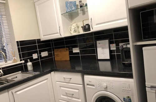 Belfast Central District Apartment | 4* Lagan View 🍀 Beautiful views & perfect location for sightseeing in the city.