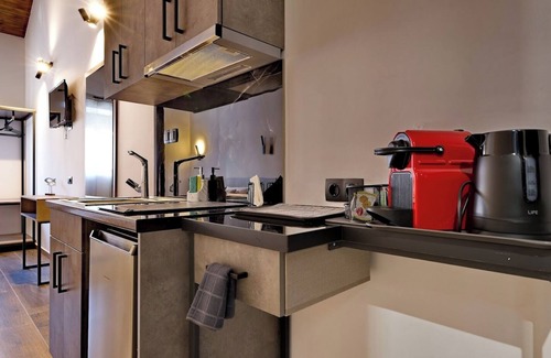 Halkidiki Apartment | 4 LEMONS LUXURY STUDIO 02