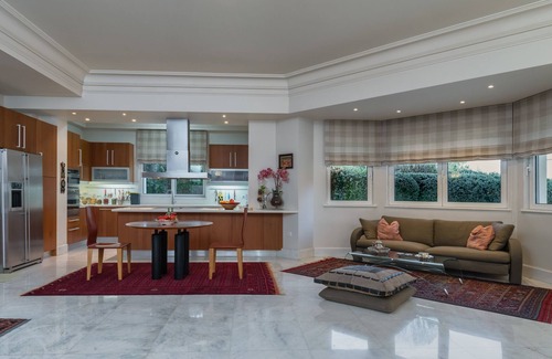 Nea Makri Villa | 4-level Villa with Indoor pool