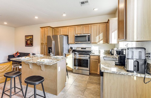 Northeast Reno House | 4 Mi to Dtwn: Family-Friendly Townhome in Reno