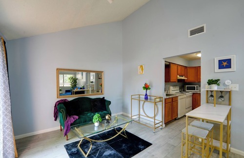 Tallahassee House | 4 Mi to Dtwn Tallahassee: Home w/Patio!