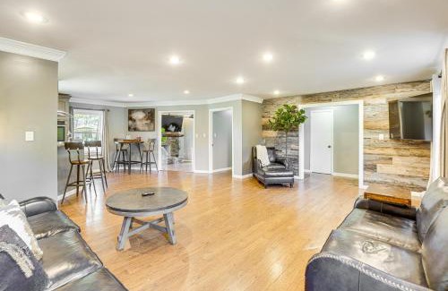 Tuscaloosa House | 4 Mi to Dtwn Tuscaloosa Home with Cozy Den!