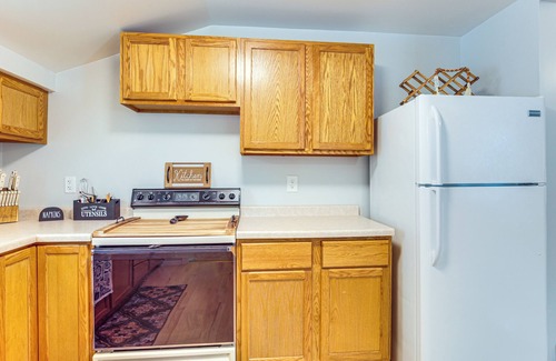Calumet Cottage | 4 Mi to Lake Superior: Calumet Getaway!