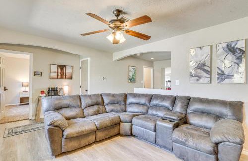 Lawton House | 4 Mi to Museum of the Great Plains Lawton Home!
