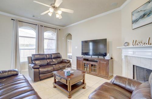 Spring House | 4 Mi to Six Flags Spring Vacation Home