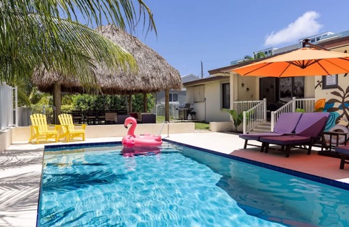 Deerfield Beach House | 4-min walk to the Beach/Pool,Tiki canal boat dock