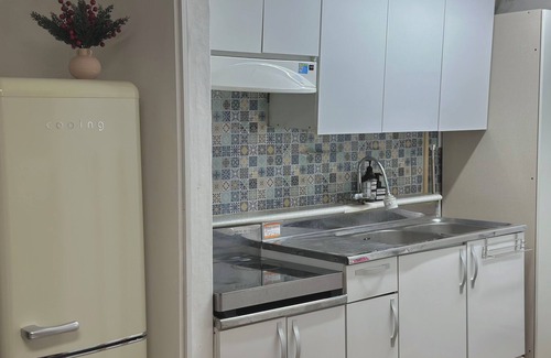Sajik-dong Apartment | 4 minutes walk from Gyeongbokgung Station | Korean traditional house| 3BR