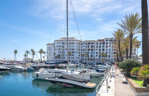 Castillo de Sabinillas Apartment | 4 Penthouse, roof terrace in Manilva Andalucia Spanien
