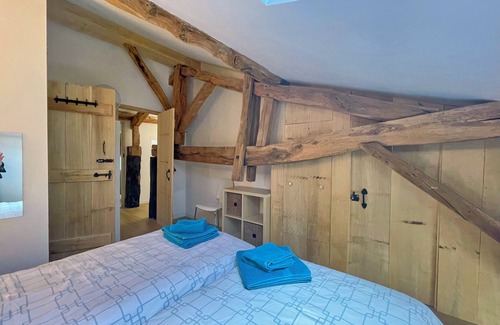 Festalemps House | 4-person gîte with swimming pool /Périgord vert