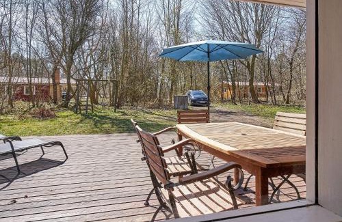 Oster Somarken House | 4 person holiday home in Aakirkeby-By Traum