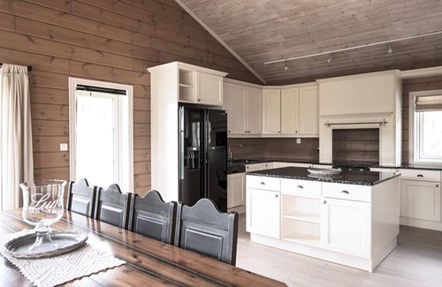 Myrkdalen Apartment | 4 person holiday home in Vossestrand