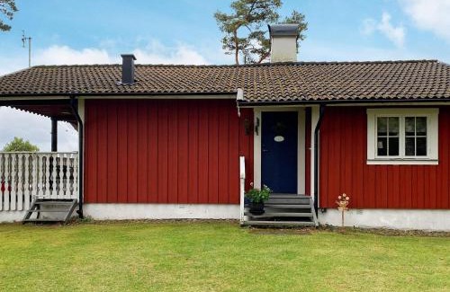Holsljunga House | 4 person holiday home in HOLSLJUNGA-By Traum