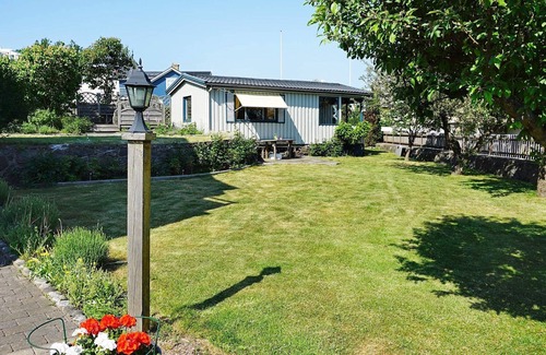 Hono House | 4 person holiday home in Hönö