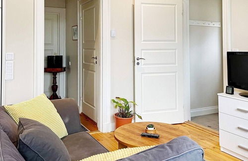 Vaddo House | 4 person holiday home in VÄDDÖ