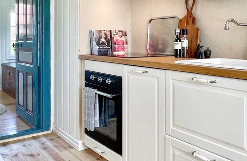 Storlinge House | 4 person holiday home in BORGHOLM