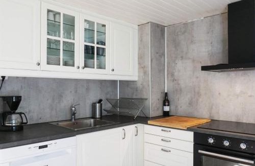 Fjallbacka House | 4 person holiday home in Fjällbacka-By Traum