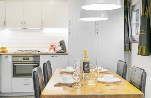 Trois-Ponts House | 4-person tower in the holiday park Landal Village les Gottales