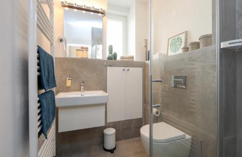 Wilmersdorf Apartment | 4 Personen Altbau Apartment nahe Kurfürstendamm - Romeo & Julia