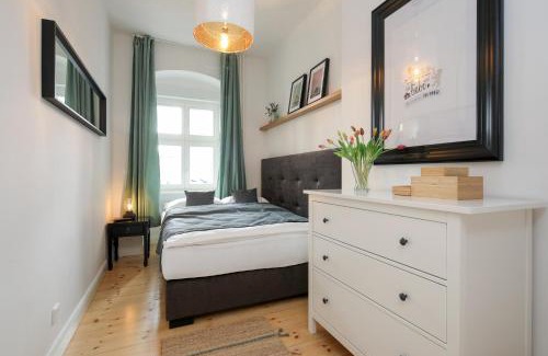 Wilmersdorf Apartment | 4 Personen Altbau Apartment nahe Kurfürstendamm - Romeo & Julia