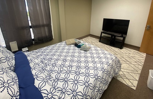 Fairview House | #4 Private bedroom near Downtown Anchorage