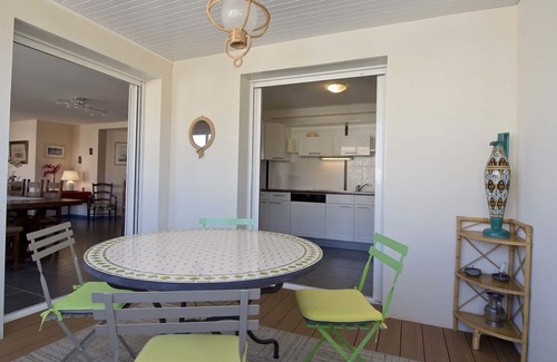 Les Sables d'Olonne Apartment | 4-room apartment with garage near beach and shops