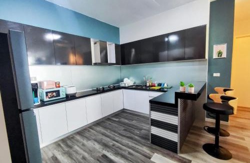 Petaling Jaya Apartment | 4 Rooms 7 Beds 4 Baths at KLSunwayPJ