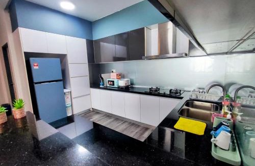Petaling Jaya Apartment | 4 Rooms 7 Beds 4 Baths at KLSunwayPJ