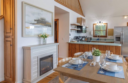 Franklin House | 4-Season Waterfront Oasis Acadia with Hot Tub