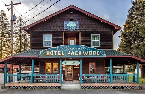 Packwood Apartment | #4 Shriner Peak Lookout Trail 18+ Shared Bath